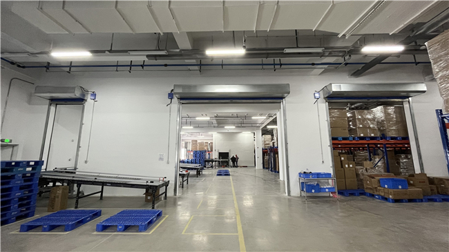 無機(jī)布防火卷簾門