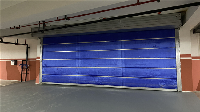 無機布防火卷簾門