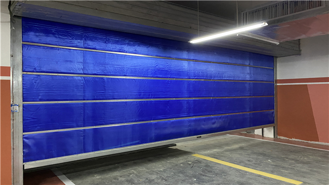 無機布防火卷簾門