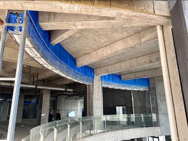 無機布防火卷簾門折疊式