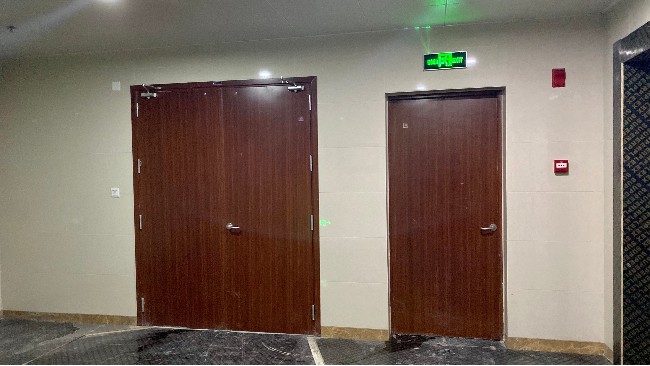 鋼質(zhì)防火門