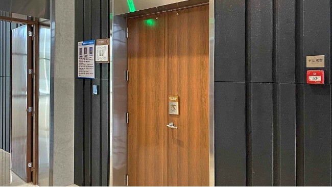 鋼質(zhì)防火門